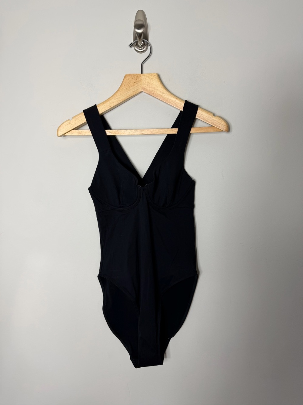Wolford Sculpt Essentials Black slimming underwire one-piece swim Bathing Suit